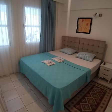 Çeşme Beyaz Apart Pansiyon מראה חיצוני תמונה