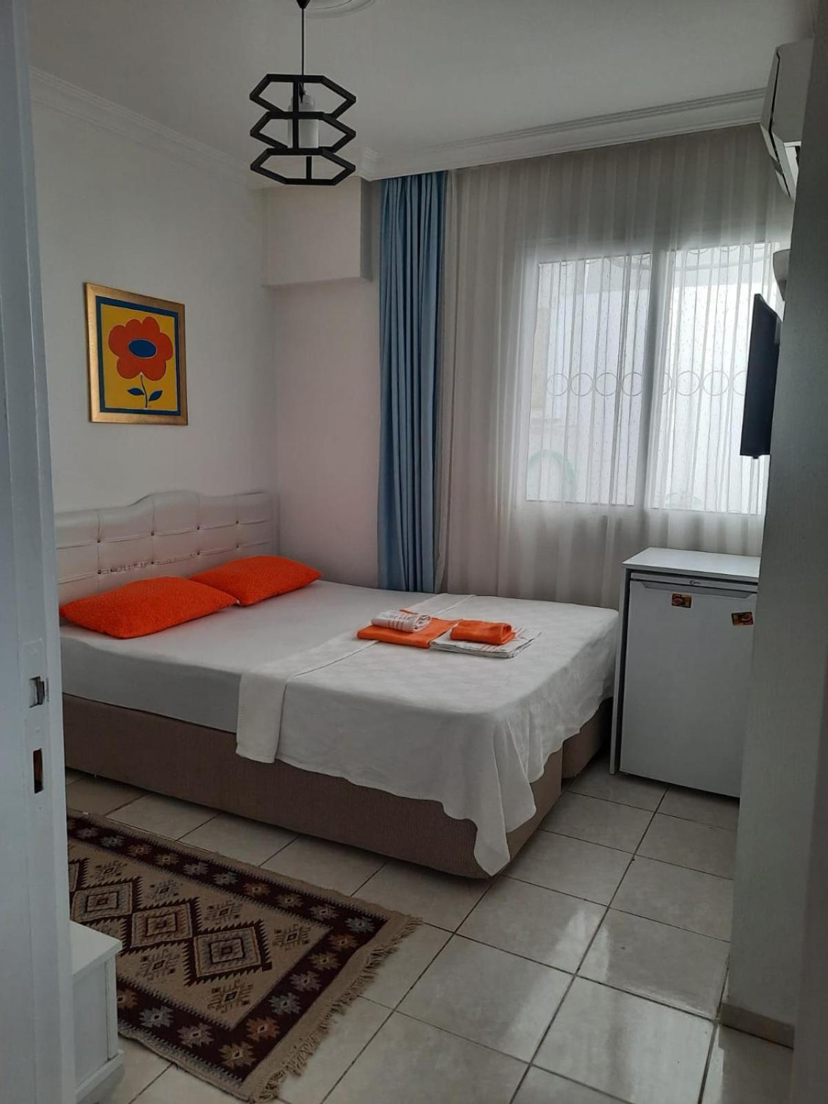 Çeşme Beyaz Apart Pansiyon מראה חיצוני תמונה