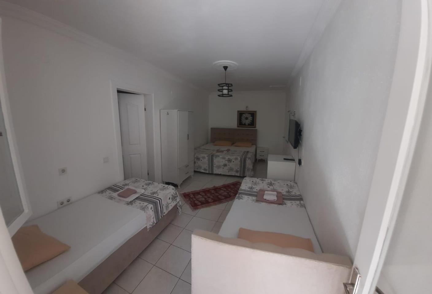 Çeşme Beyaz Apart Pansiyon מראה חיצוני תמונה