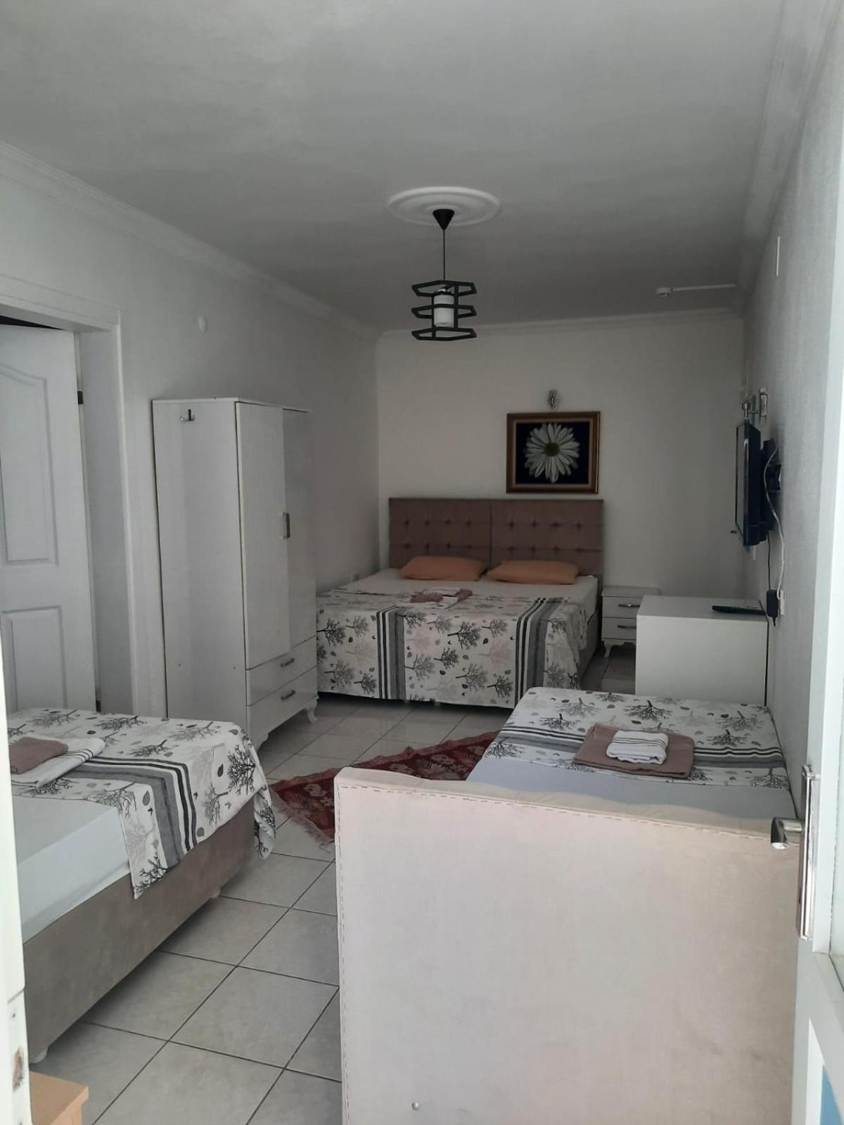 Çeşme Beyaz Apart Pansiyon מראה חיצוני תמונה